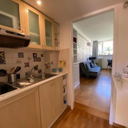Apartment Margutta Domitia Rome