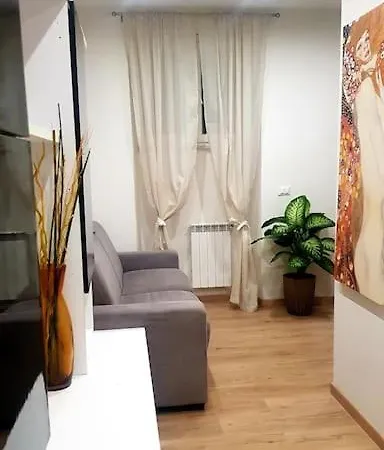 Apartment Domus Tepula 1 *