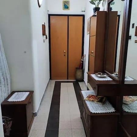 Porta Maggiore Apartment *