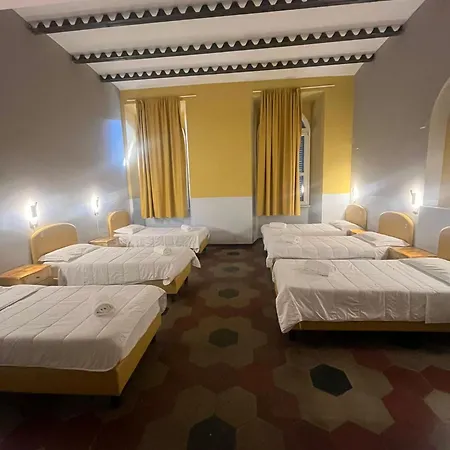 Hostel Borgo Ripa Urban Travel Rome