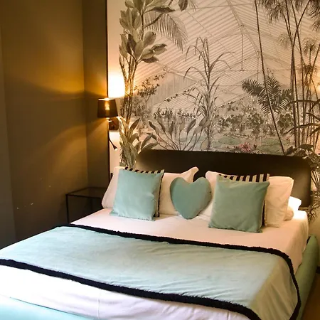 Guest house Xcross *