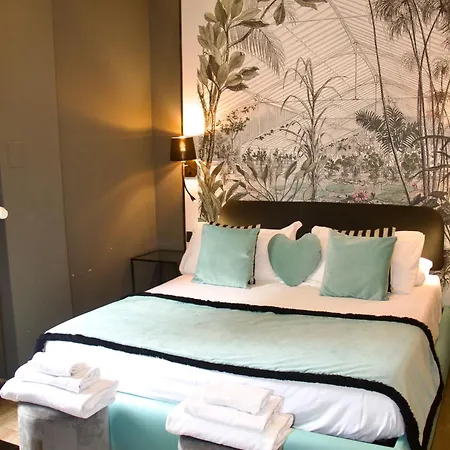 Guest house Xcross