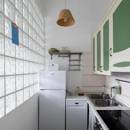 2 Bedrooms Flat Near The Colosseum Apartment Rome