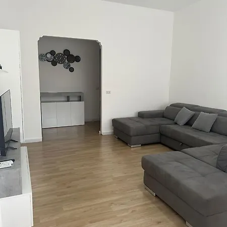 La Casa Romana Apartment