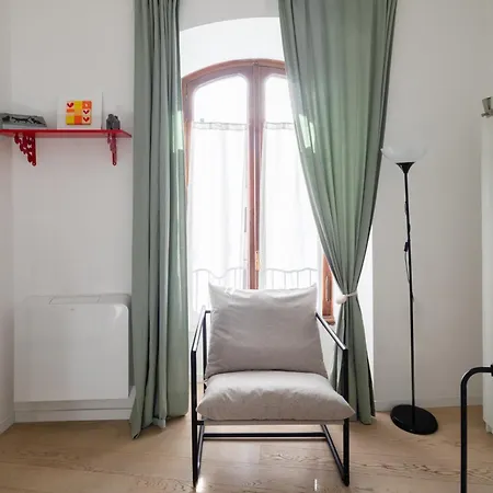 2 Bedrooms Flat Near The Colosseum * Rome
