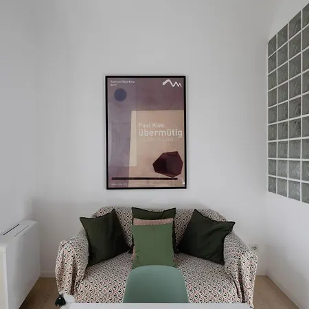 2 Bedrooms Flat Near The Colosseum Apartment Rome