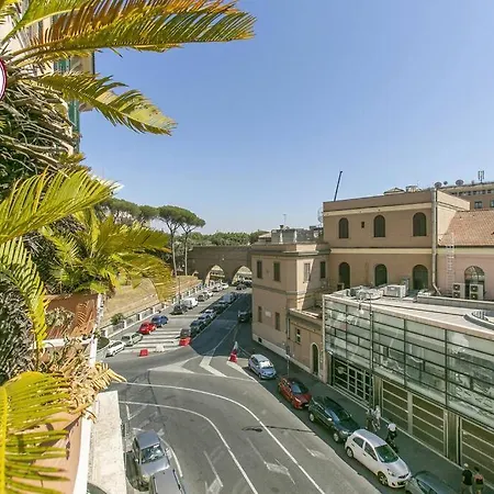C M Il Passetto Di Borgo Pio Rome