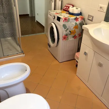 Apartment Lol *