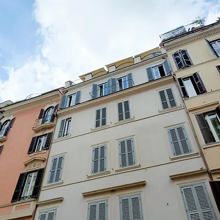 Casa Lucrezia *