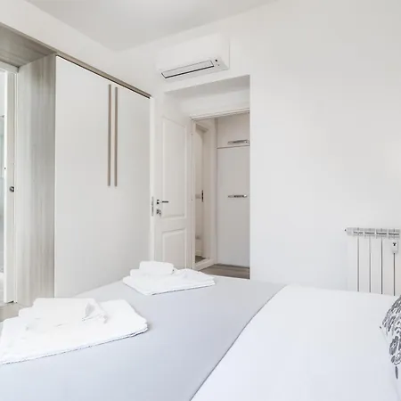 Vatican Apartment *