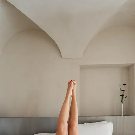 C10 Boutique Hotel