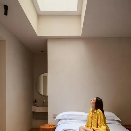 C10 Boutique Hotel 3*