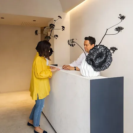 C10 Boutique Hotel