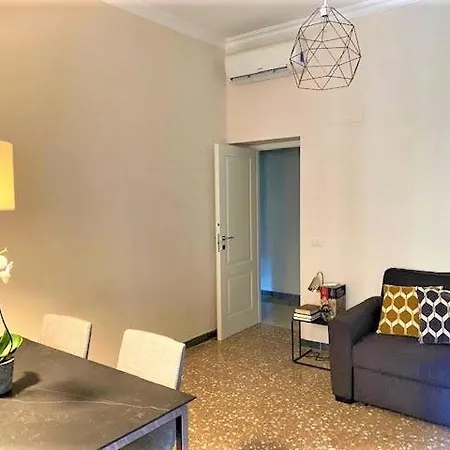 Castro Chic House * Rome