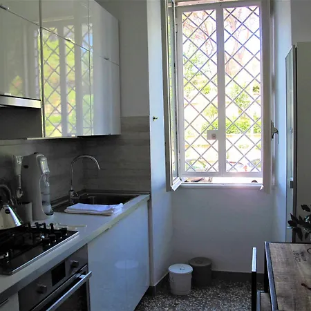 Castro Chic House