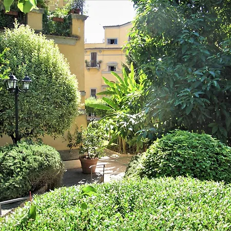 Holiday home Castro Chic House Rome