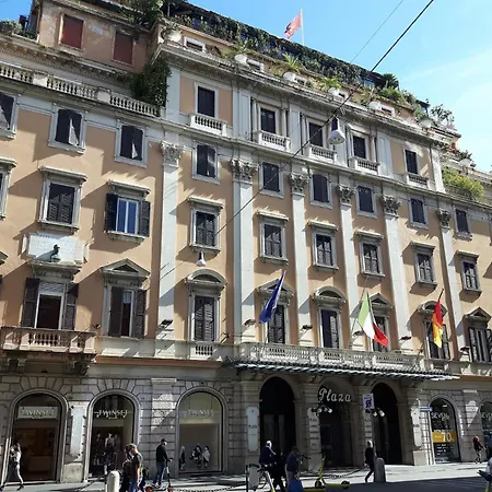 Hotel Grand Plaza Řím
