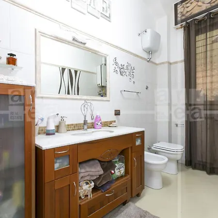 Trastevere In Station Apartment Rome