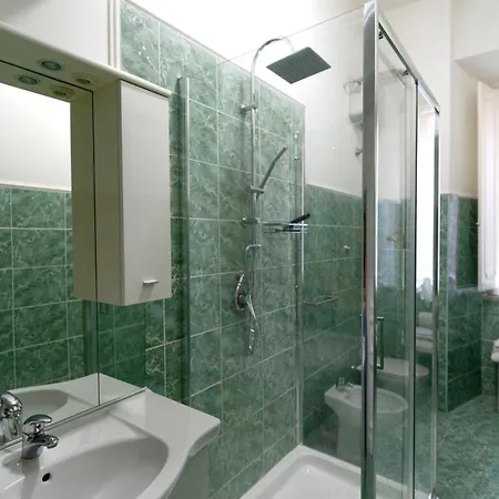 Cozy Hideaway In Trastevere Rome