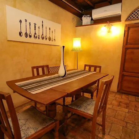 Apartment Domus Antica Navona *