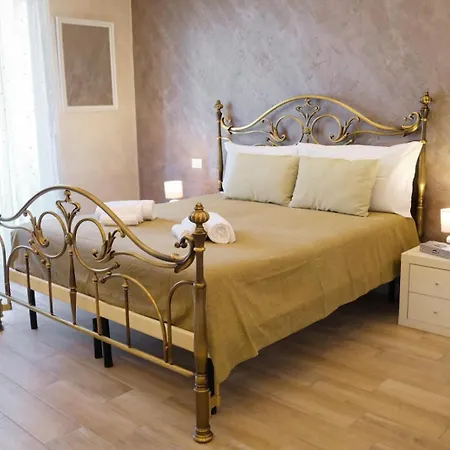 Lollo House Apartment