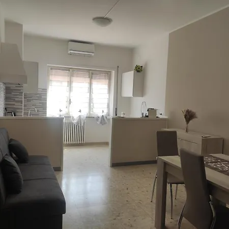 La Casa Di Marina Vicino Al Gemelli E Metro A Apartment *