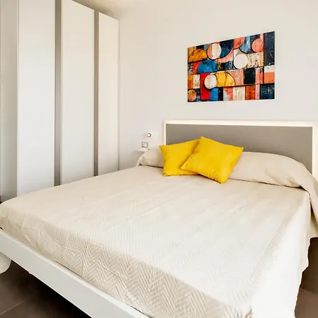 Apartment Stepahouse Zona San Paolo Elegante Bilocale A 2 Minuti Dalla Metro B Rome