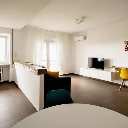 Apartment Stepahouse Zona San Paolo Elegante Bilocale A 2 Minuti Dalla Metro B