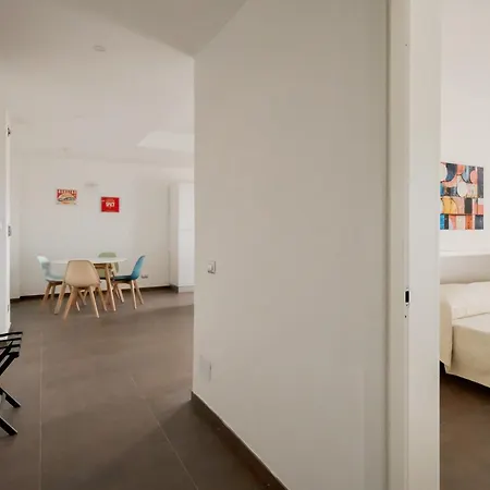 Apartment Stepahouse Zona San Paolo Elegante Bilocale A 2 Minuti Dalla Metro B *