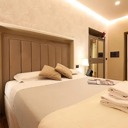 Grand Tour Rome Suites - Liberty Collection Guest house