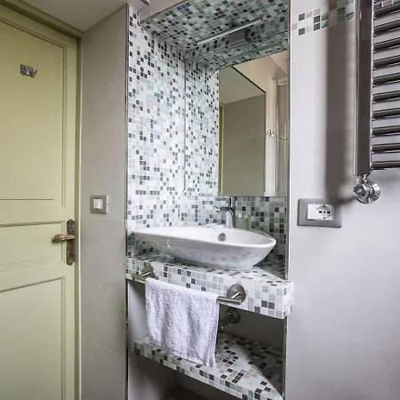 Crispi Deluxe 2 Bedroom Rome