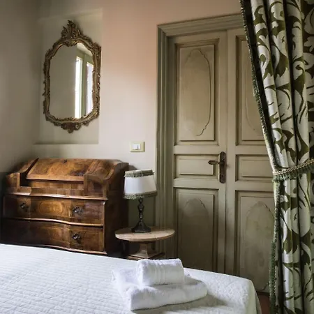 Crispi Deluxe 2 Bedroom Apartment Rome