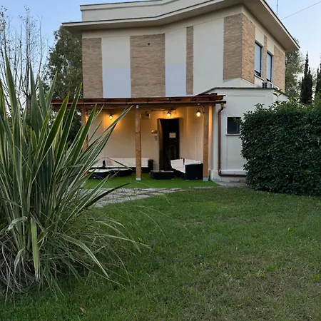 Oasi Santa Rosa Hotel *