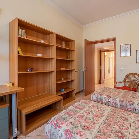 Apartment Silent House Tor Vergata
