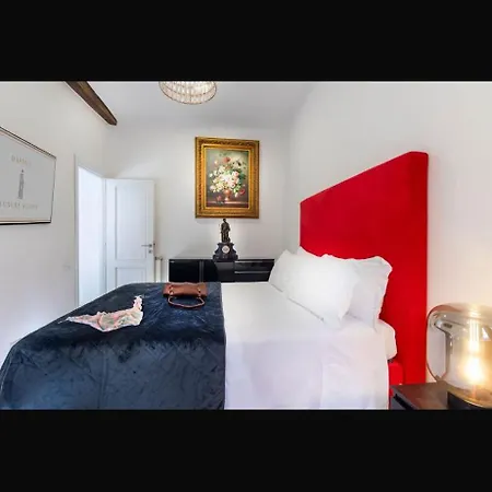 Daphne Trevi Bed & Breakfast Roma