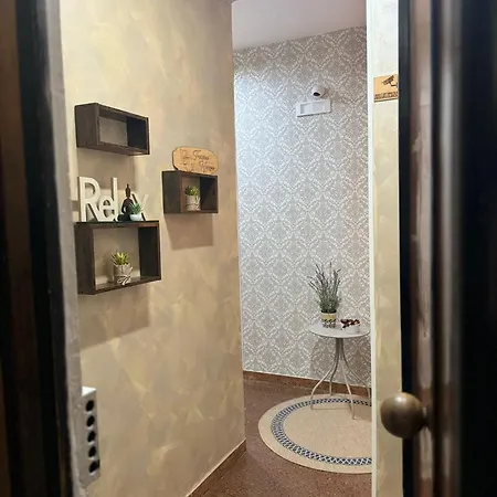 Fenice House Guest house *