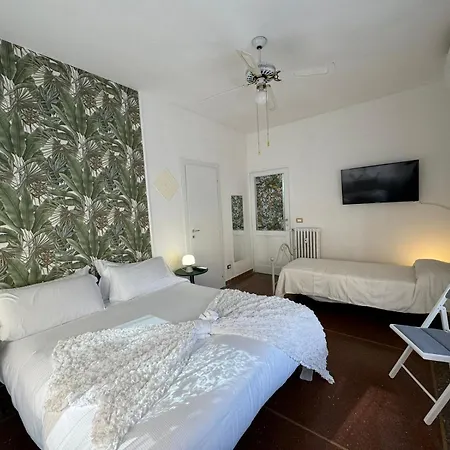Fenice House *