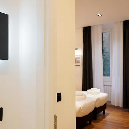 No Man's Land Guest house *
