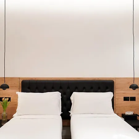 Guest house No Man's Land Rome