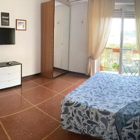 Cosy Loft Close To Saint Peter Square Apartment
