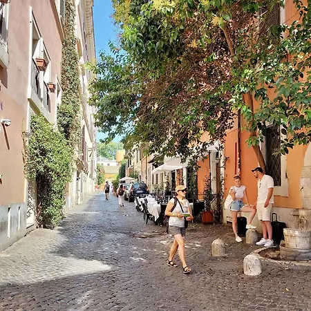 Trastevere Cisterna 4 Apartment *