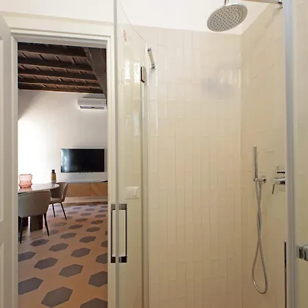 Apartment Trastevere Cisterna 4 *