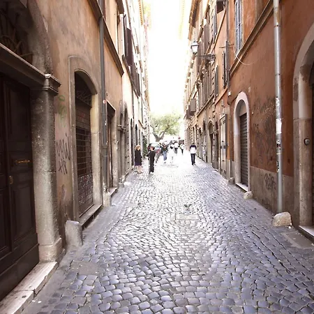 Lovely In Campo De Fiori *