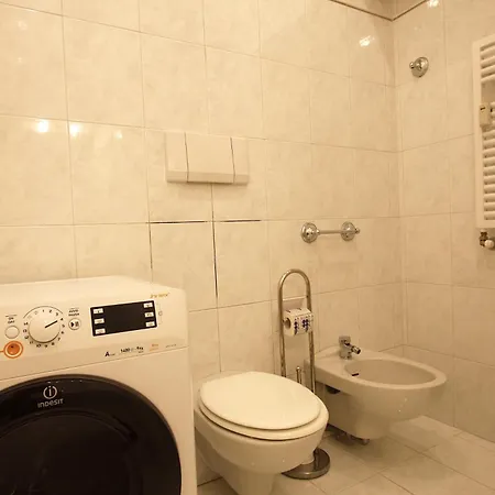 Lovely In Campo De Fiori Apartment