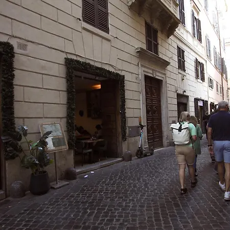 Apartment Lovely In Campo De Fiori Rome
