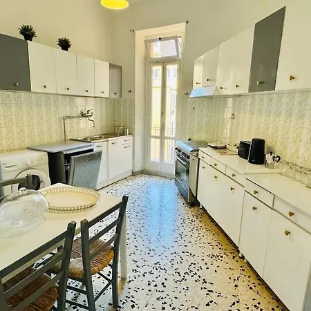 Apartment Casa Rica At Vatican And St Peter *
