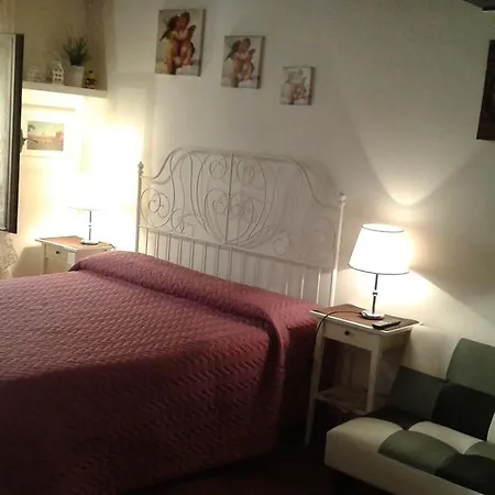 Guest house Vesta Domus
