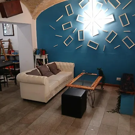 Melting Pot Hostal Roma