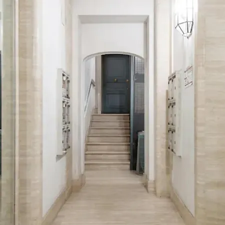 Apartment Design Piazza Di Spagna