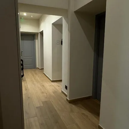 Honeycomb Apartman